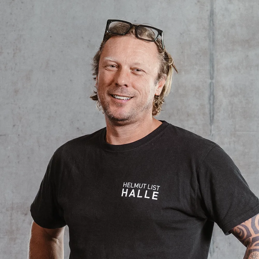 Porträt Oliver Hödl